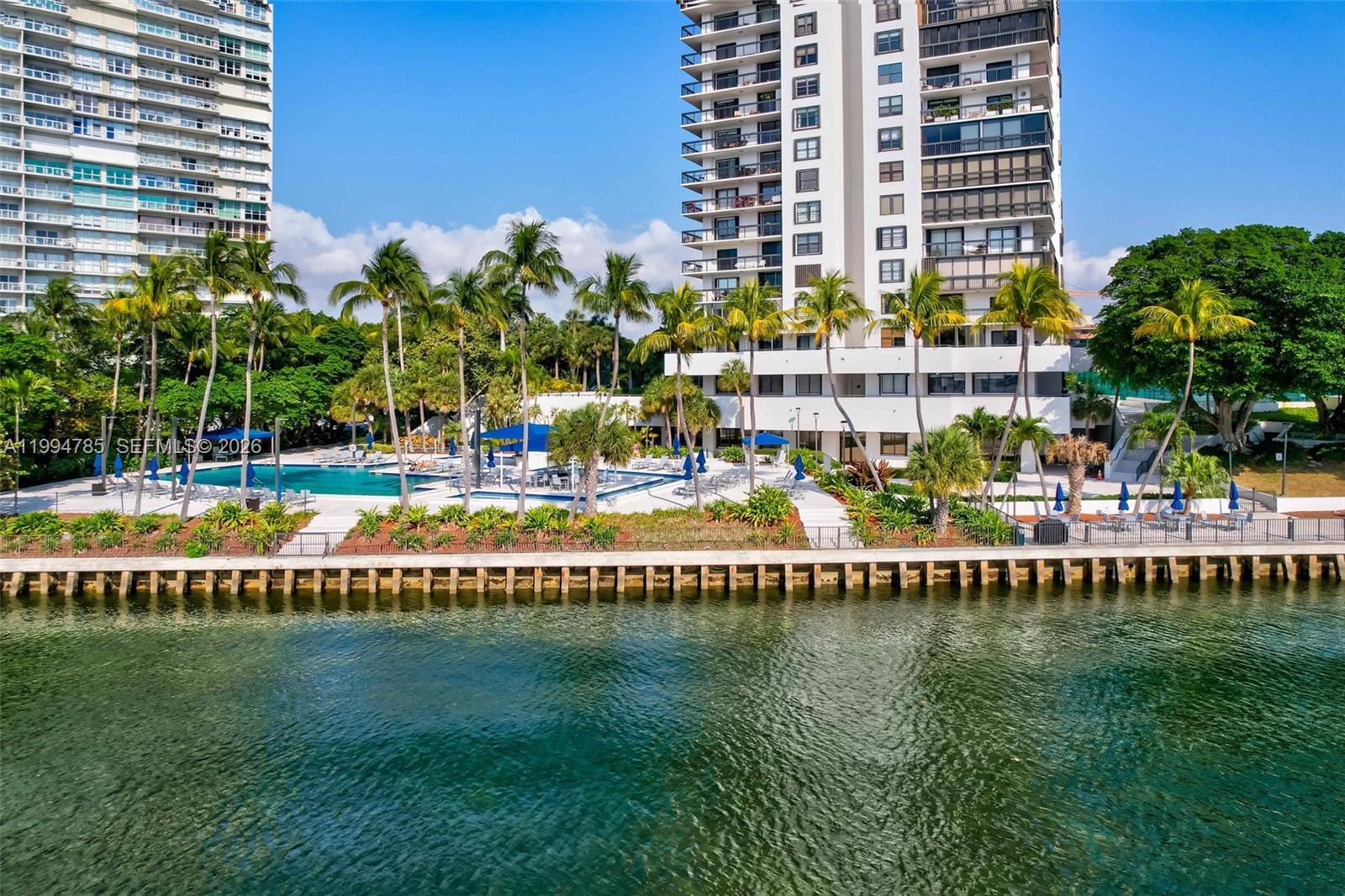 BRICKELL BAY CLUB CONDO - Residential