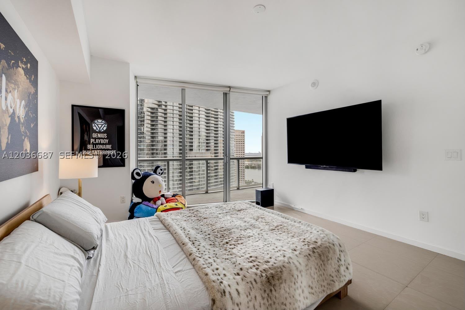 475 Brickell Ave 3214