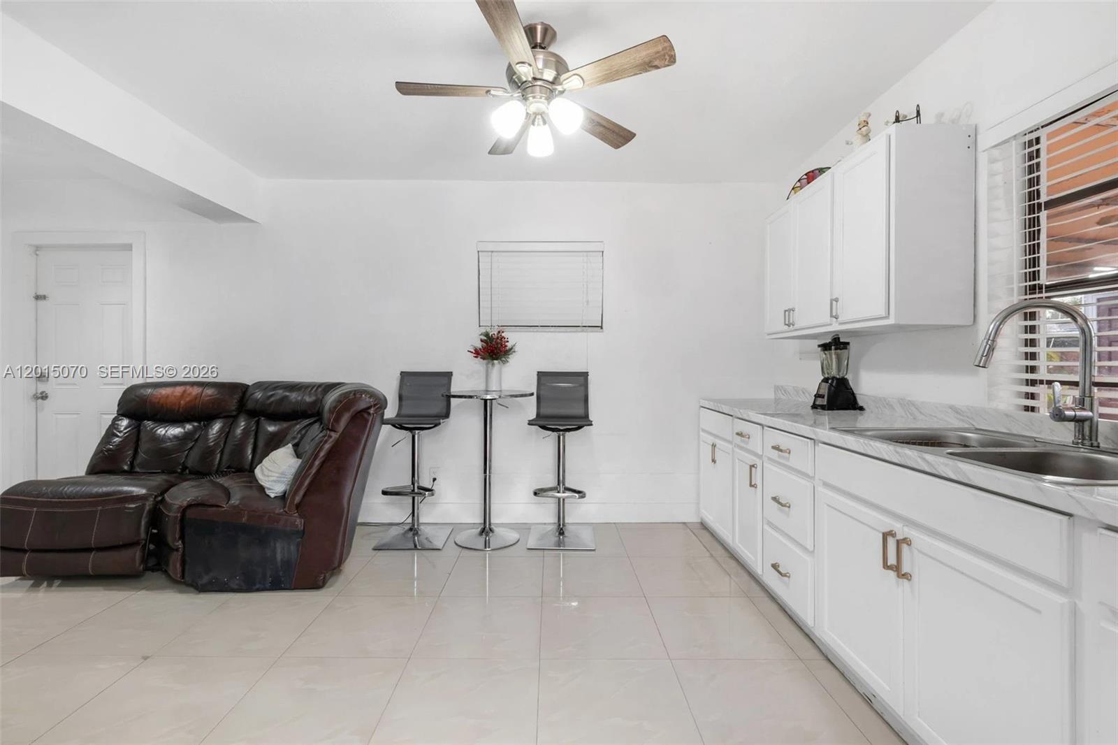 Hollywood East - Residential Lease