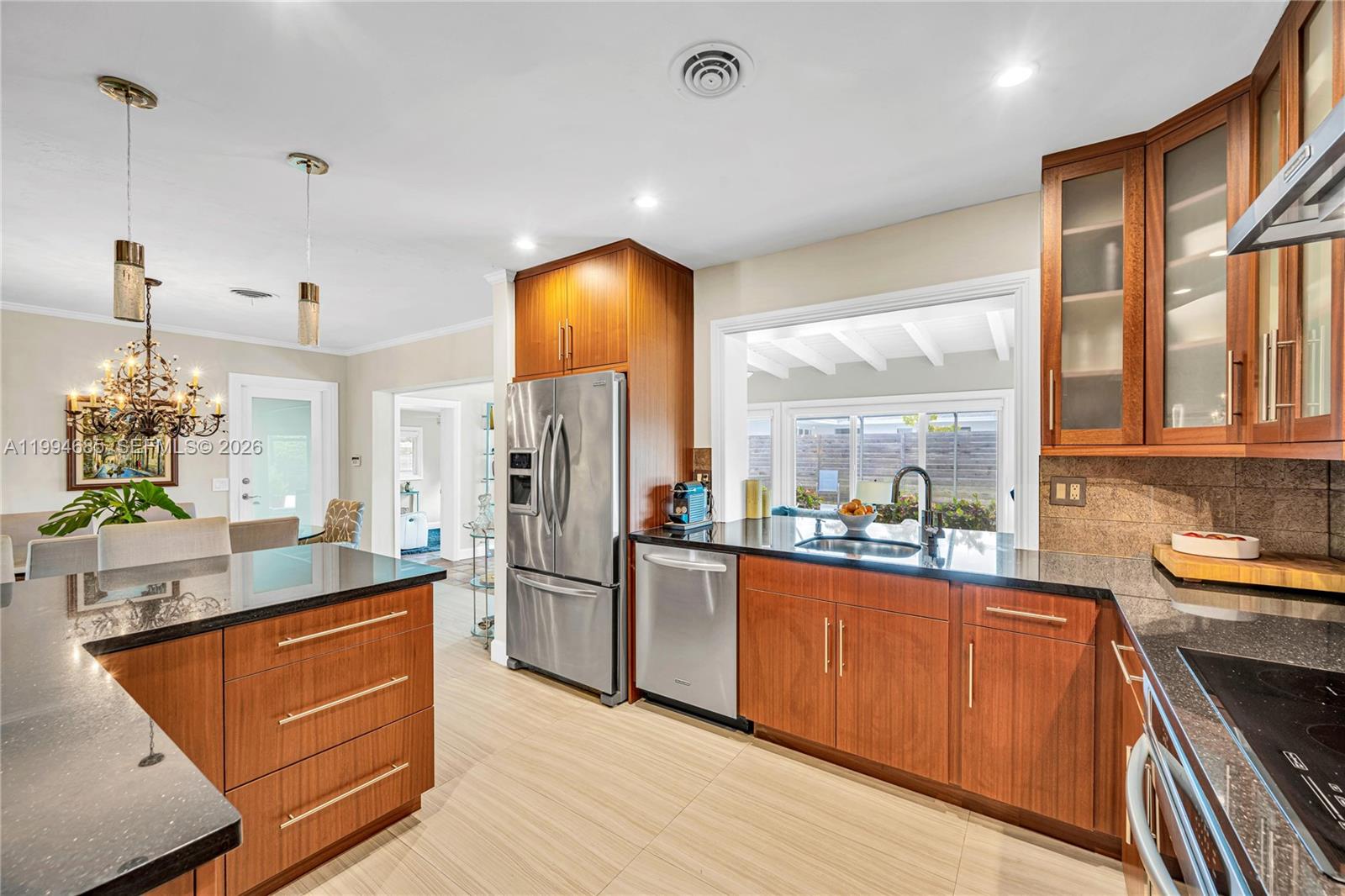 SNAPPER CREEK PARK UNIT N - Residential