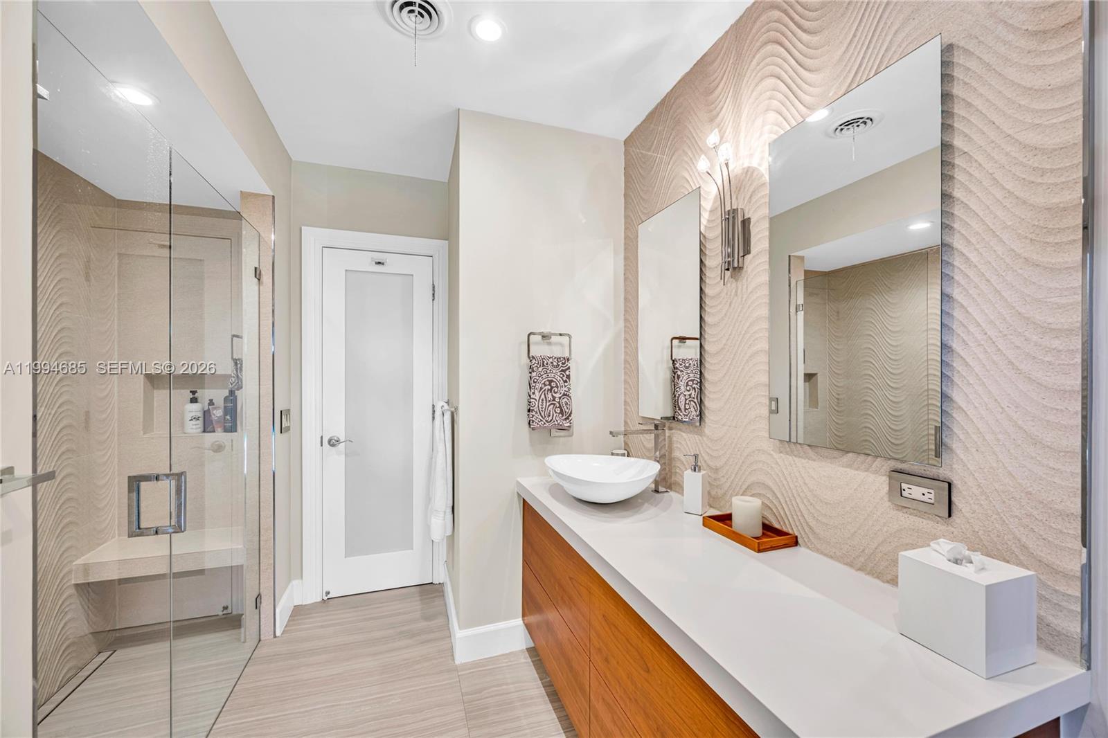 SNAPPER CREEK PARK UNIT N - Residential