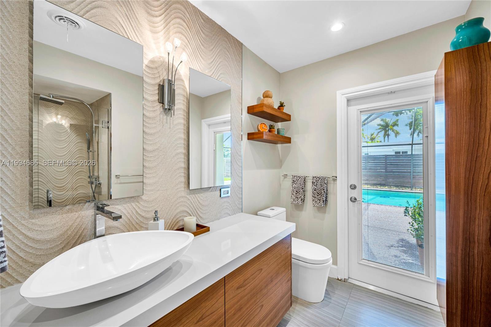 SNAPPER CREEK PARK UNIT N - Residential