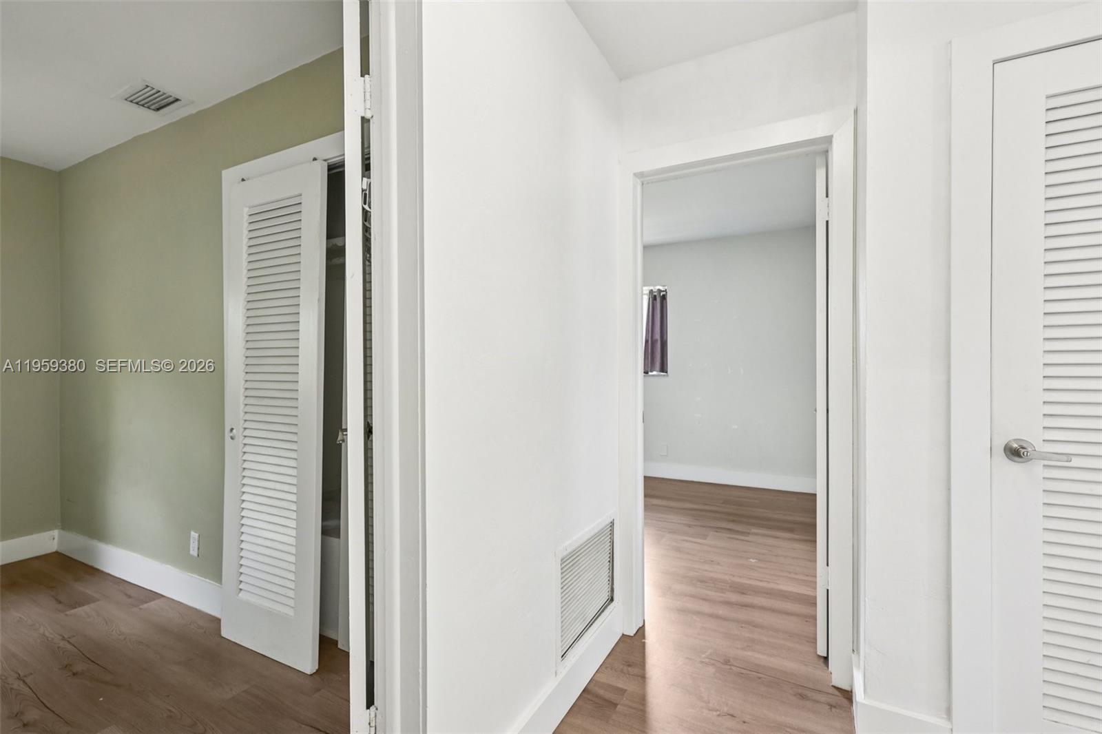 BOCA WOODS - Residential