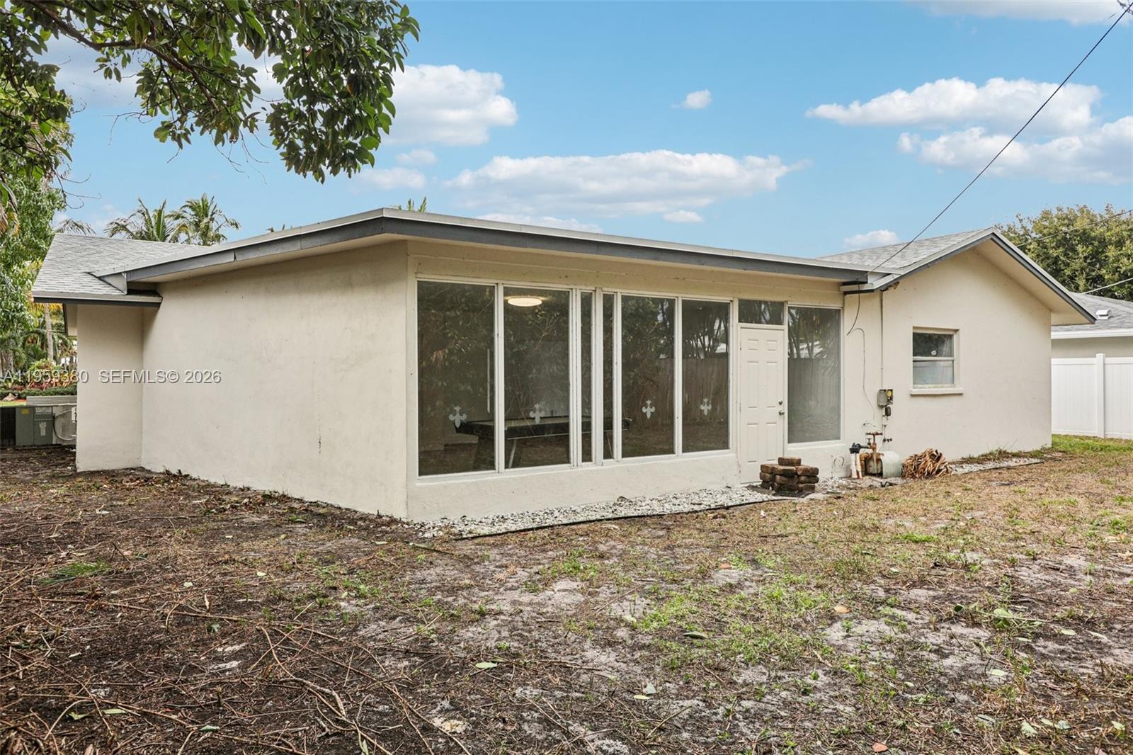 BOCA WOODS - Residential