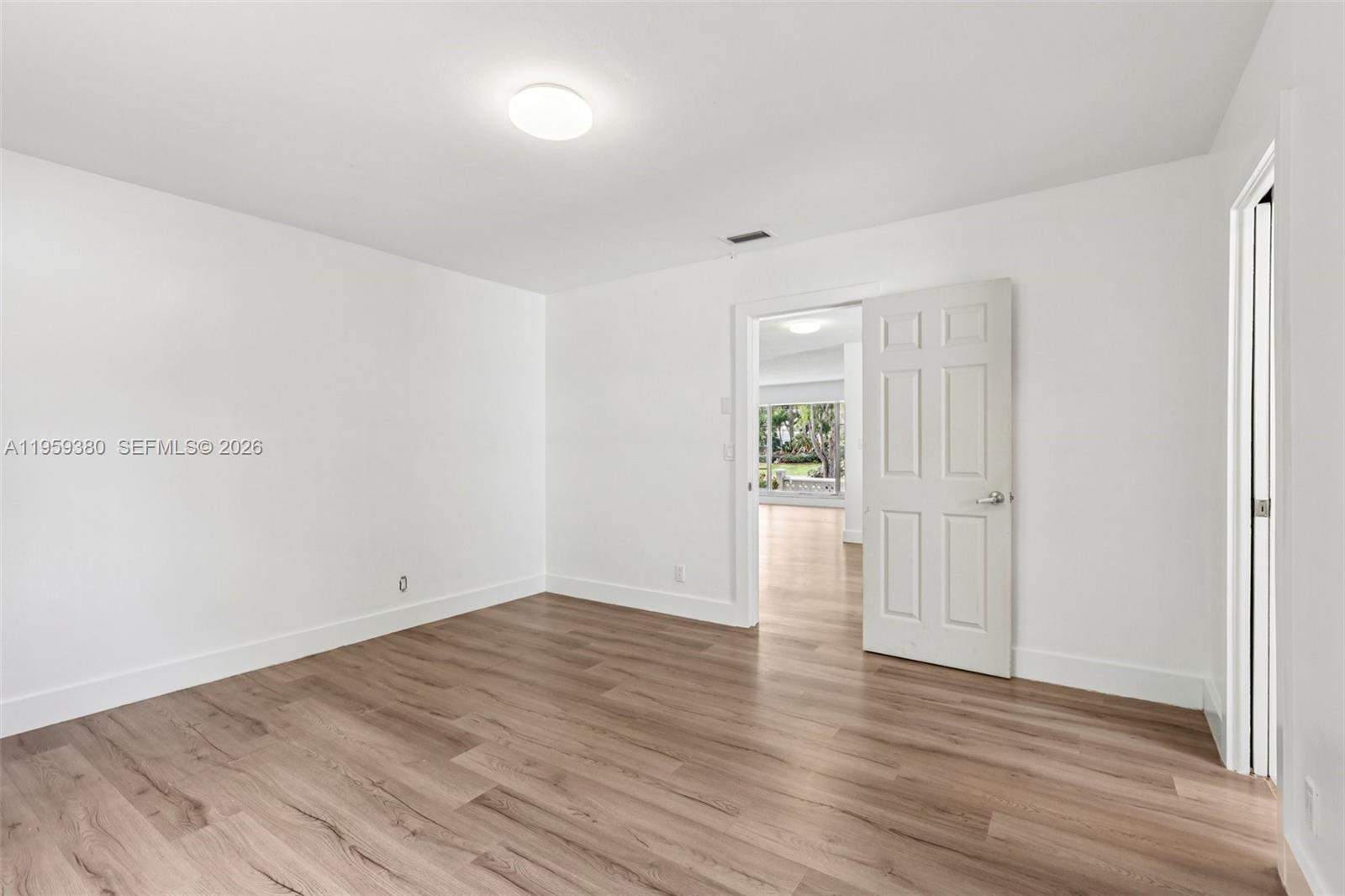 BOCA WOODS - Residential