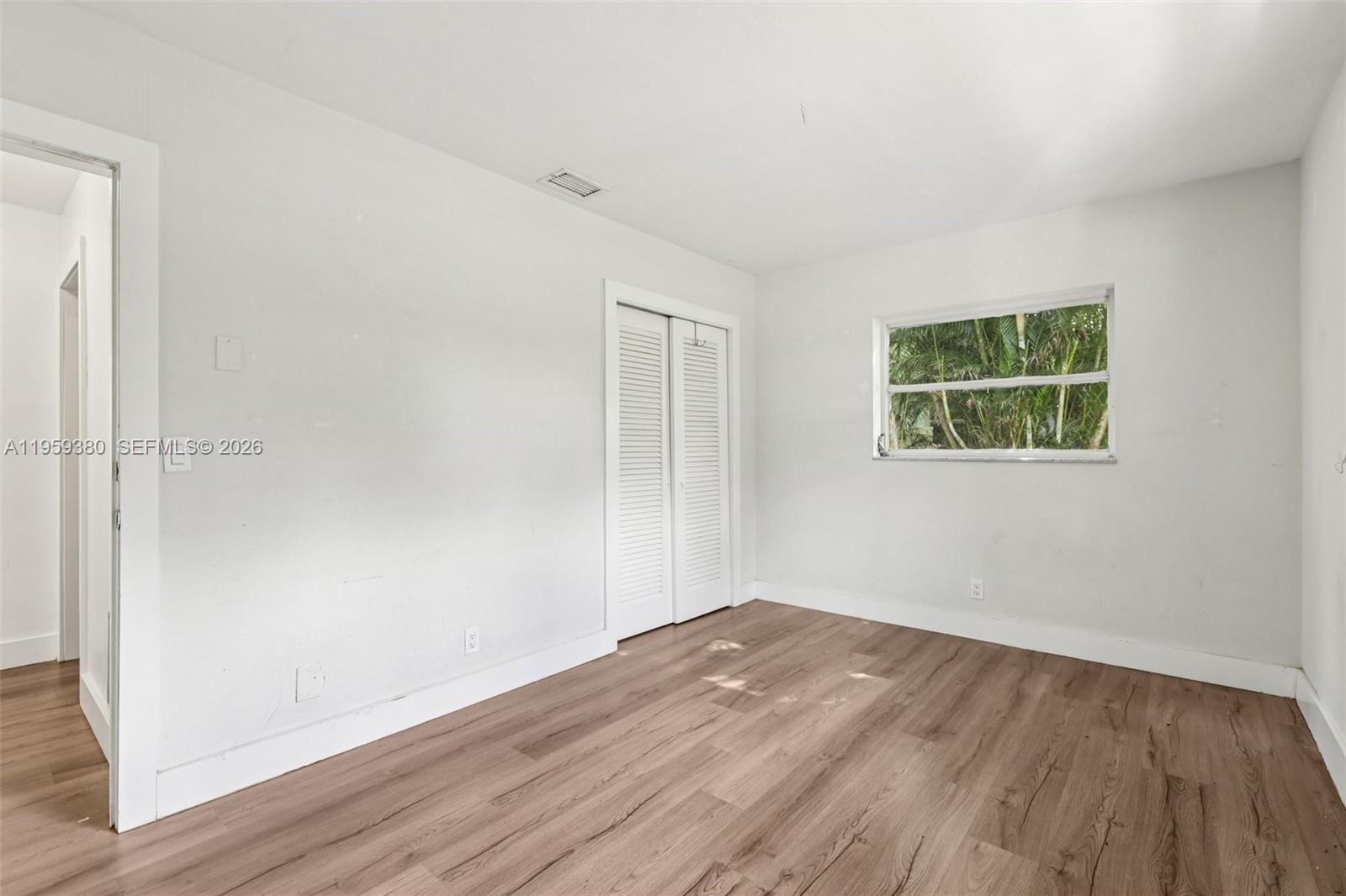 BOCA WOODS - Residential