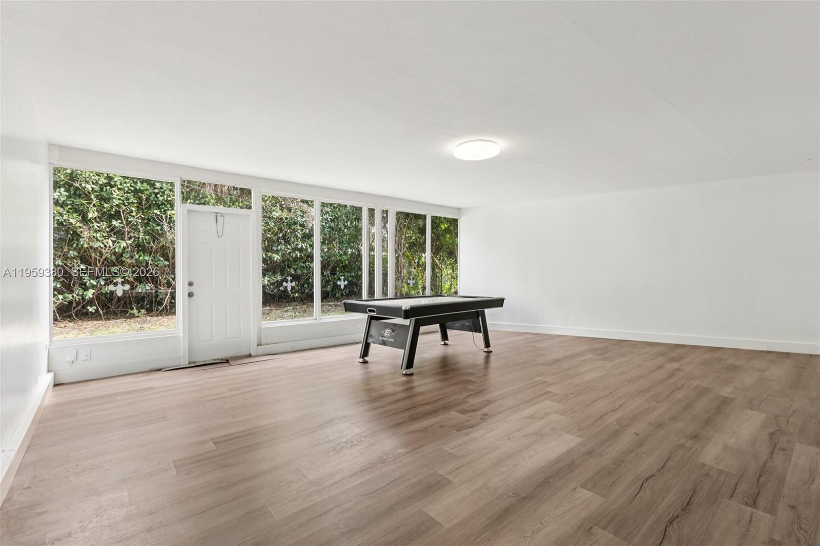 BOCA WOODS - Residential