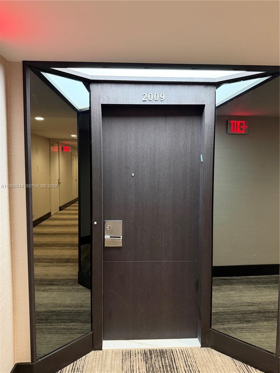 TERRACES NORTH TURNBERRY - Residential Lease