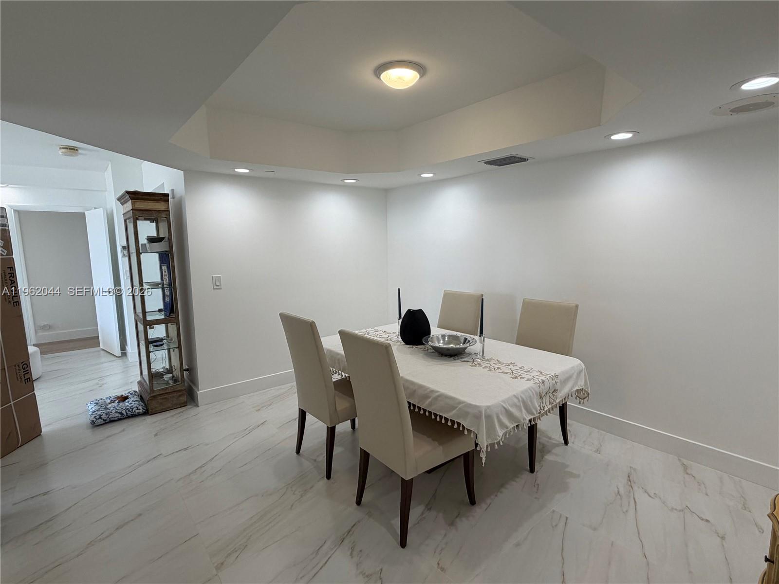 TERRACES NORTH TURNBERRY - Residential Lease