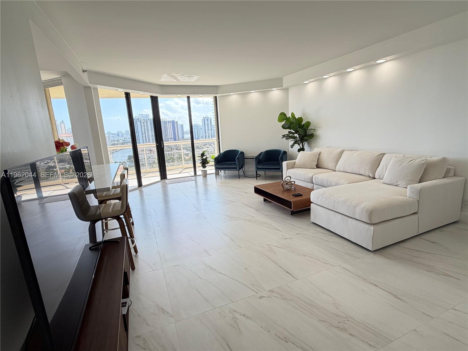 TERRACES NORTH TURNBERRY - Residential Lease