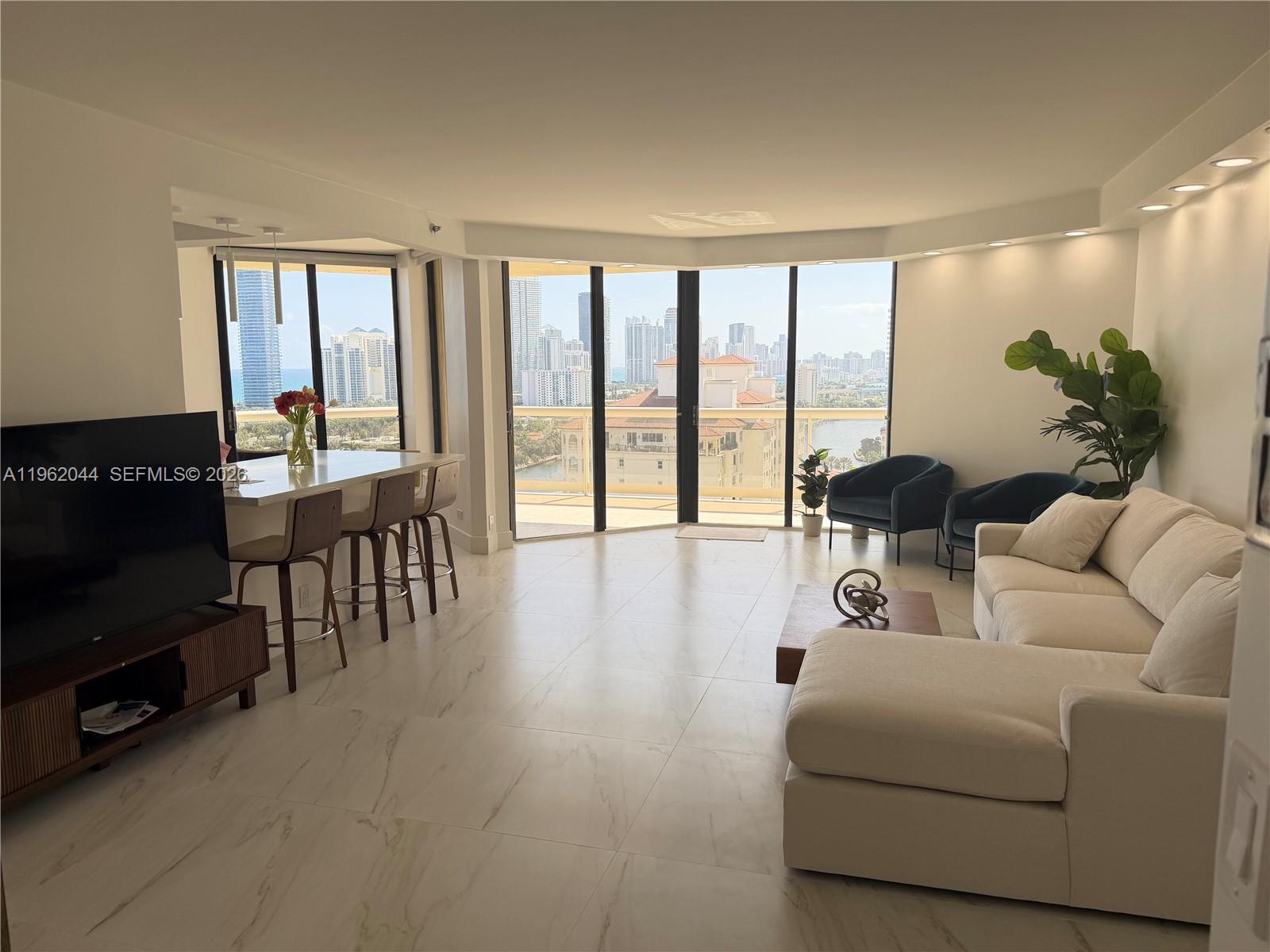 TERRACES NORTH TURNBERRY - Residential Lease