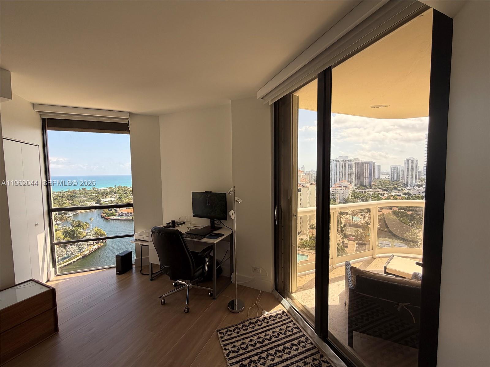 TERRACES NORTH TURNBERRY - Residential Lease