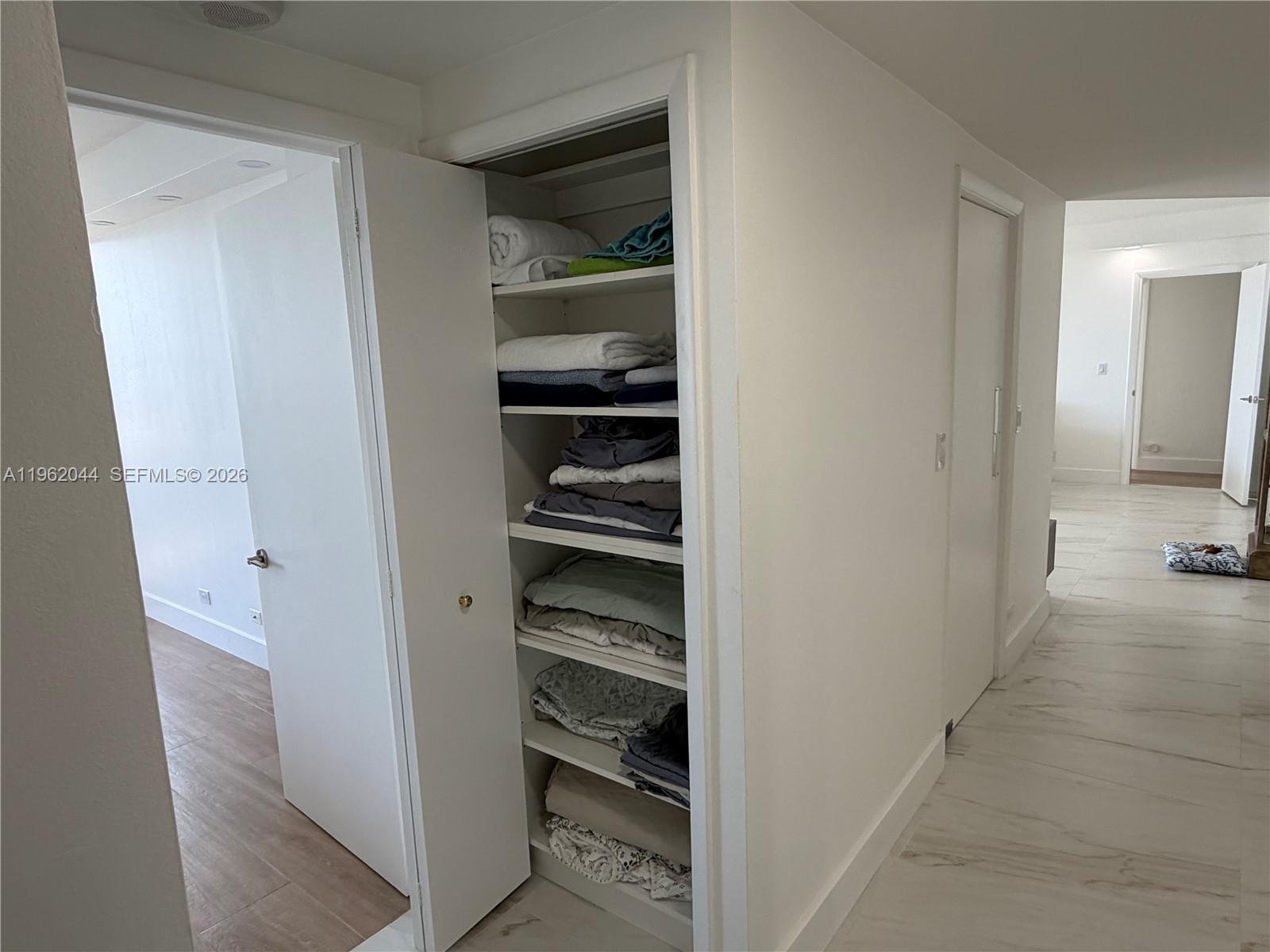 TERRACES NORTH TURNBERRY - Residential Lease