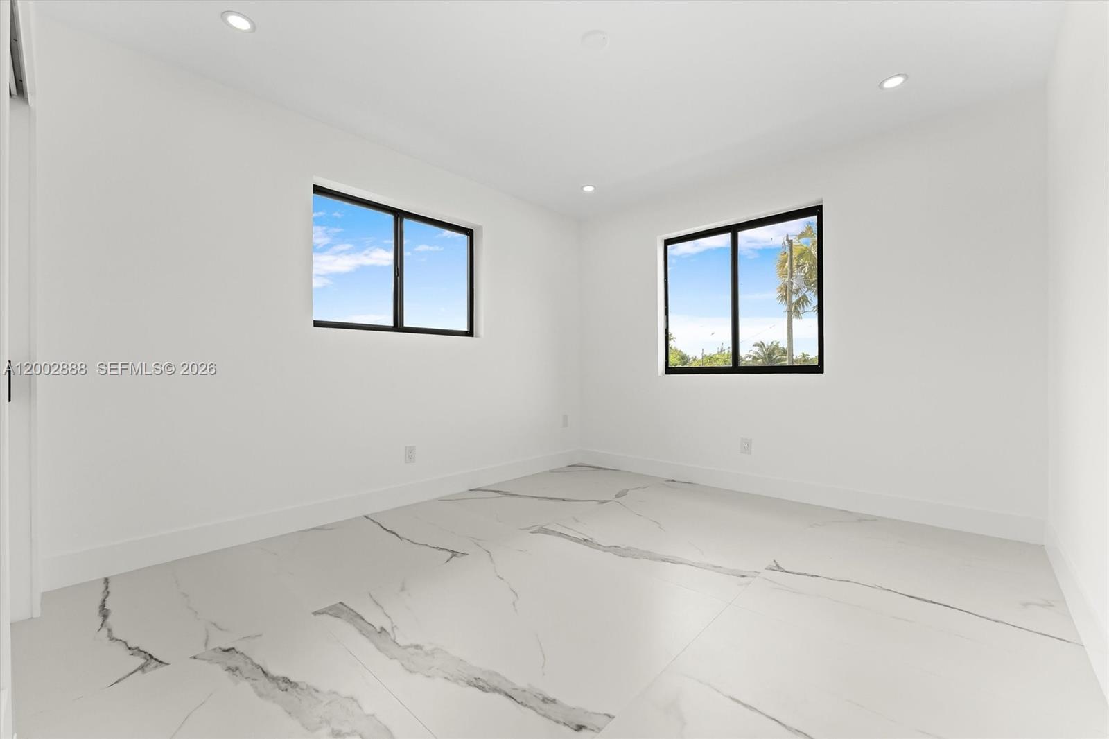 ENCHANTED LAKE SEC 5 - Residential