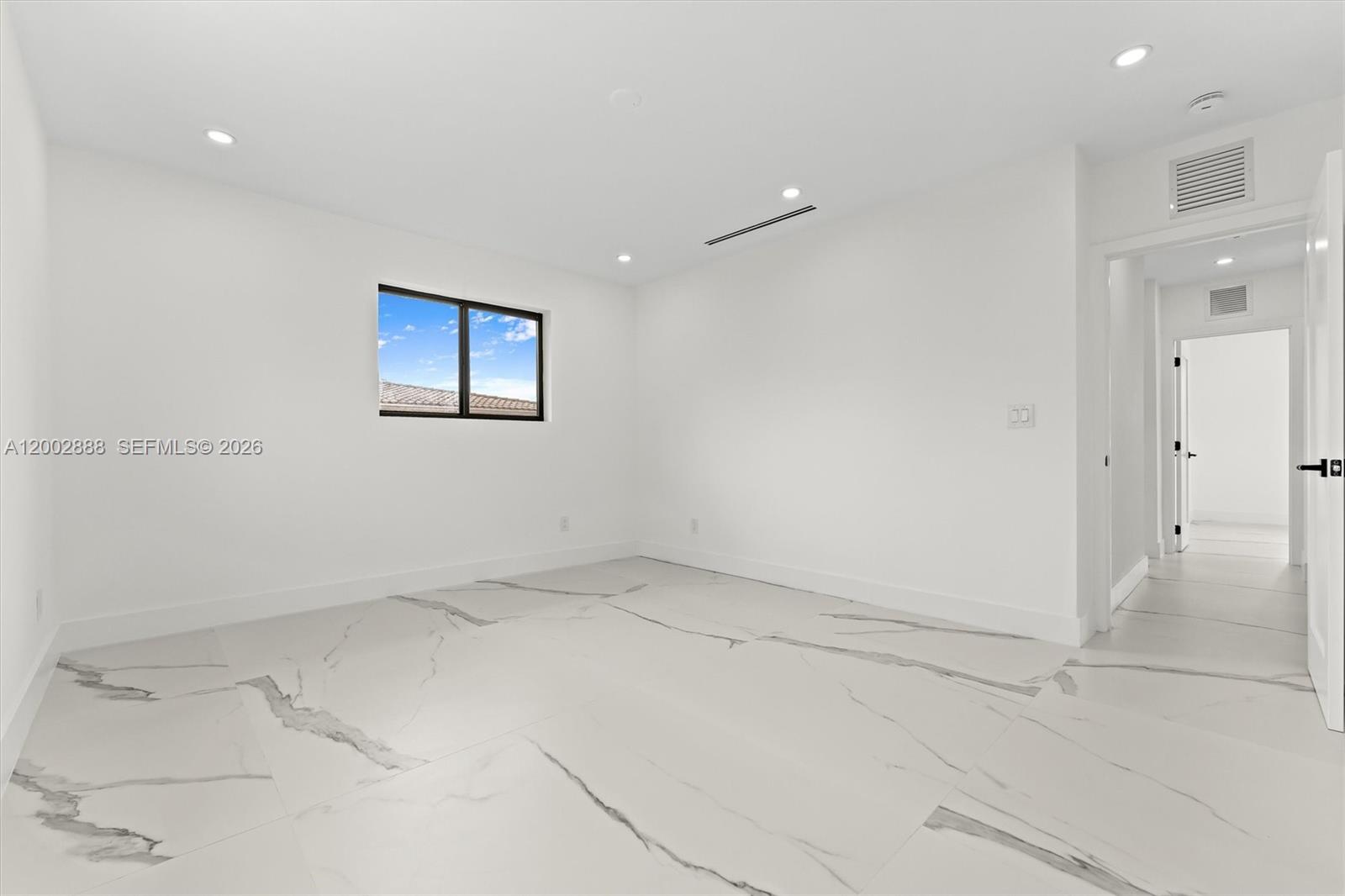 ENCHANTED LAKE SEC 5 - Residential