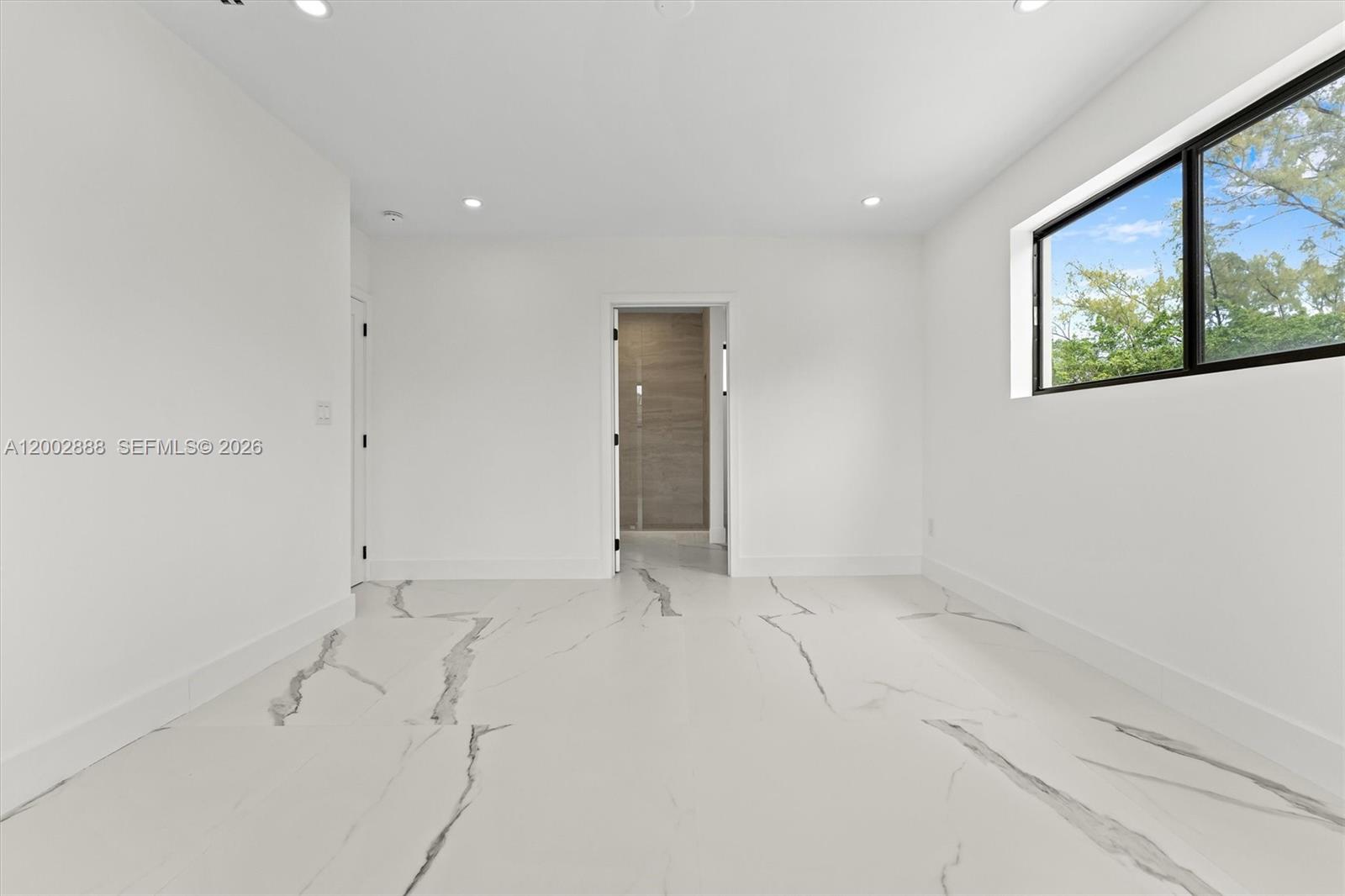 ENCHANTED LAKE SEC 5 - Residential