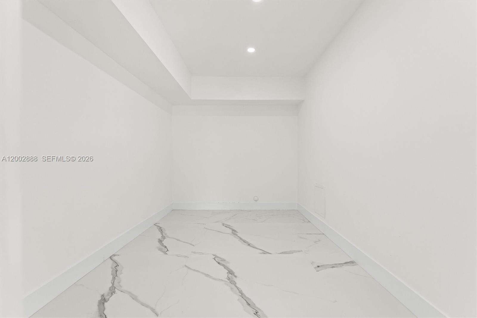 ENCHANTED LAKE SEC 5 - Residential