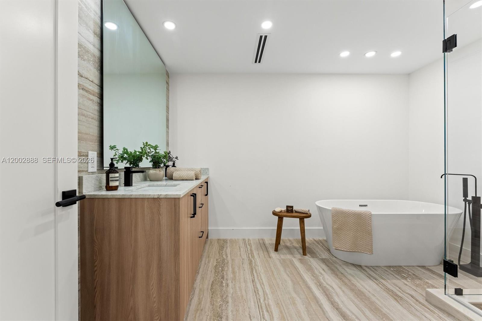 ENCHANTED LAKE SEC 5 - Residential