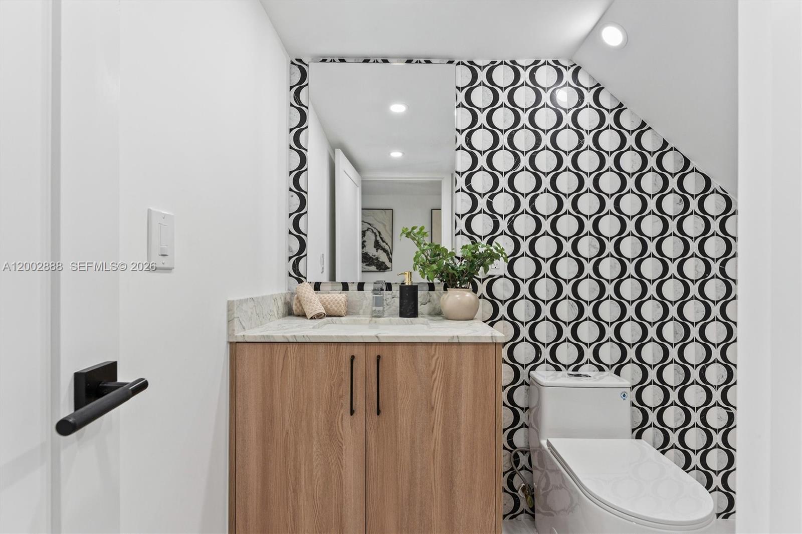 ENCHANTED LAKE SEC 5 - Residential