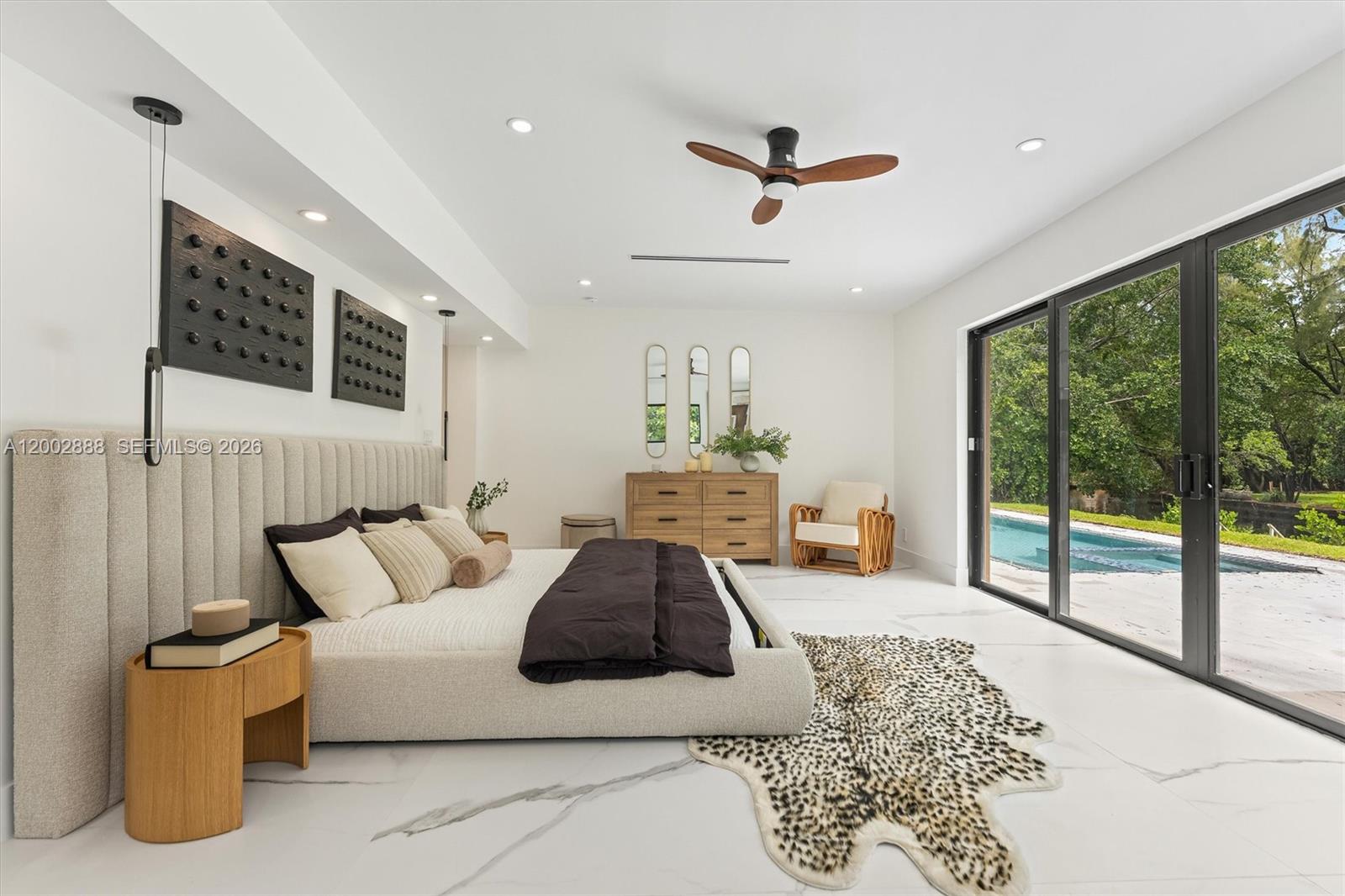 ENCHANTED LAKE SEC 5 - Residential