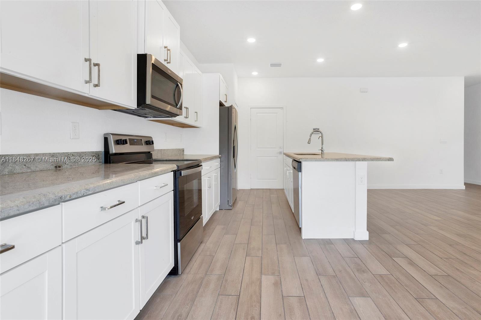 CEDAR AT KEYS GATE - Residential