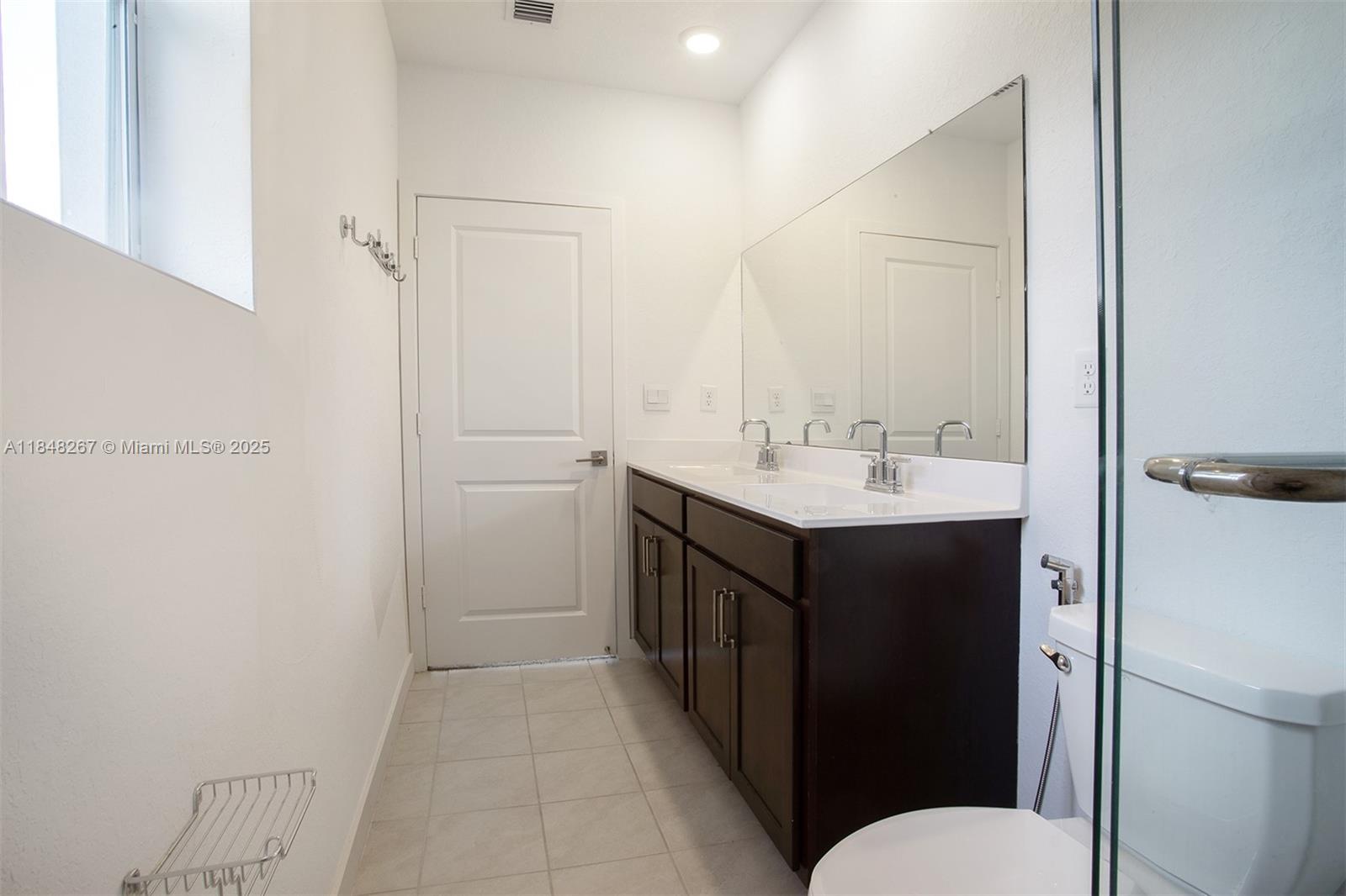 CEDAR AT KEYS GATE - Residential