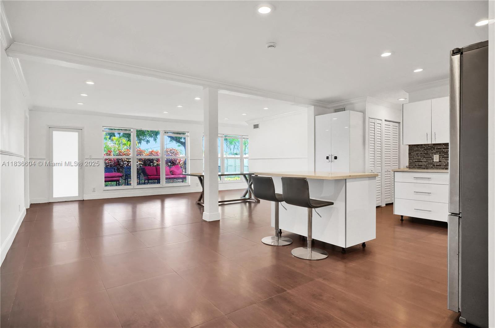 HOLLYWOOD HILLS AMEN PLAT - Residential