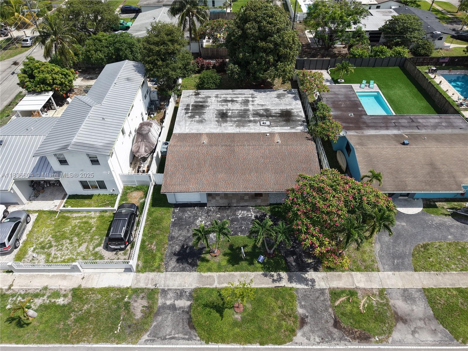 HOLLYWOOD HILLS AMEN PLAT - Residential