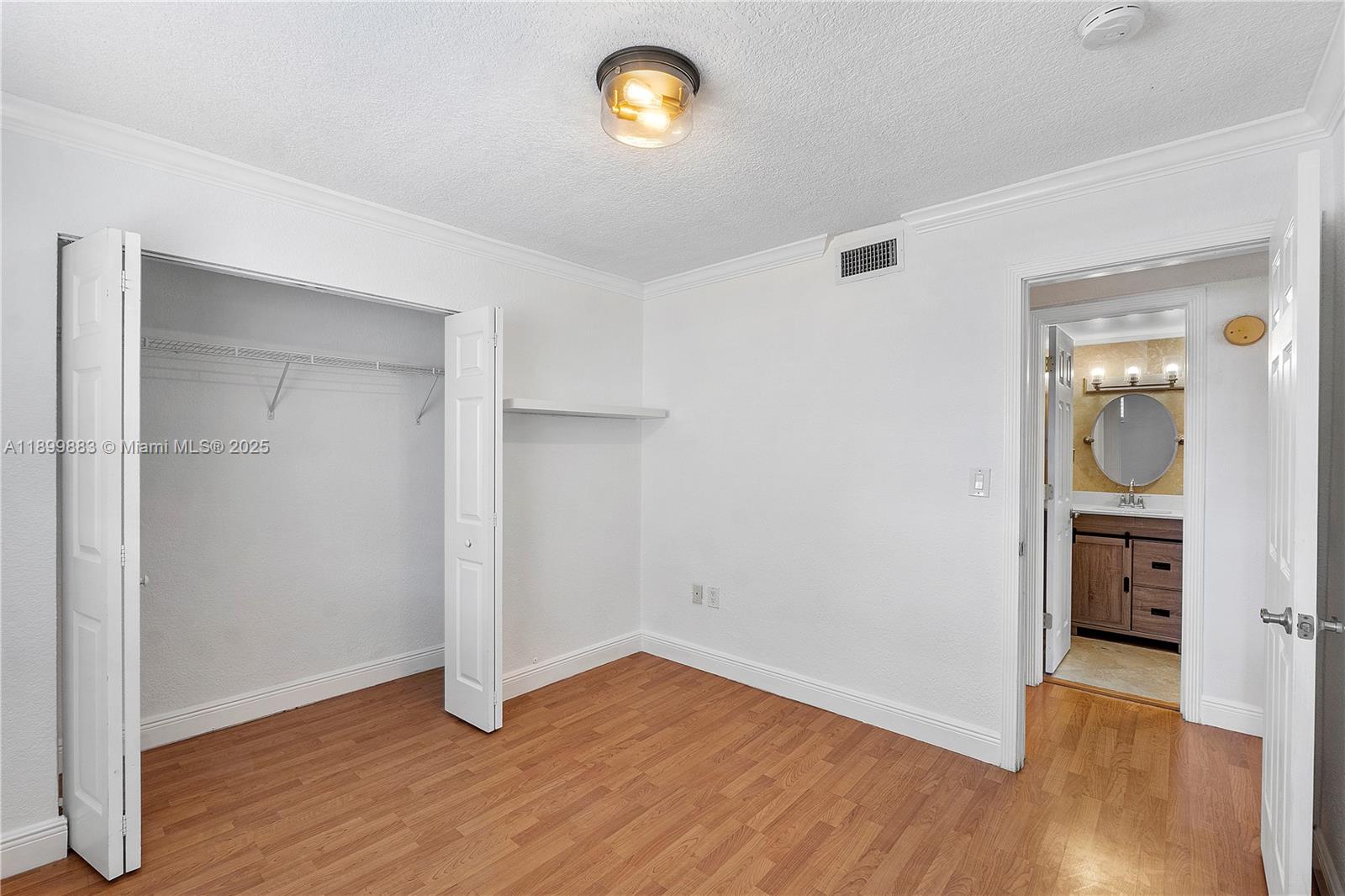 MADEIRA VILLAGE CONDO - Residential Lease