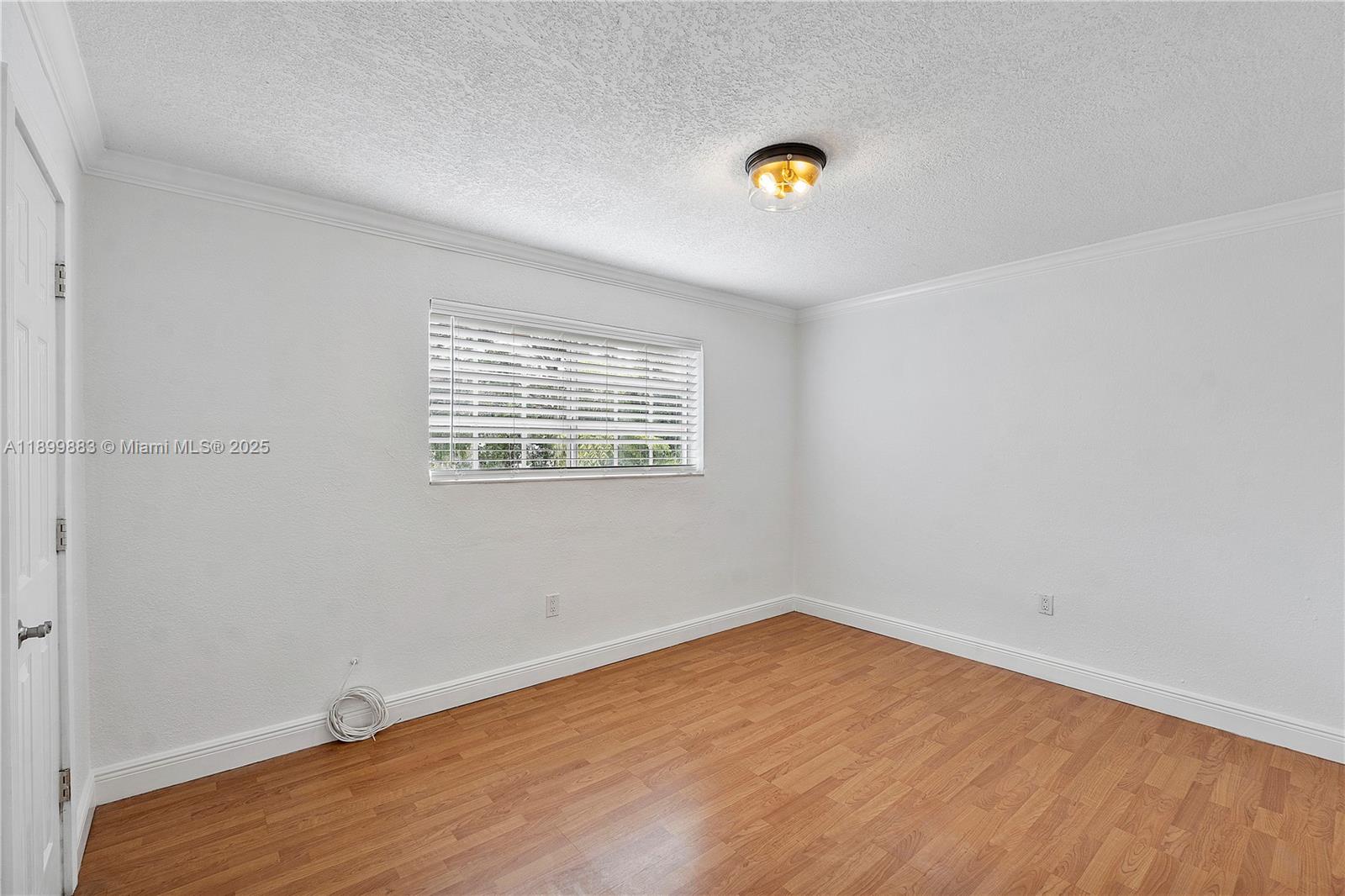 MADEIRA VILLAGE CONDO - Residential Lease