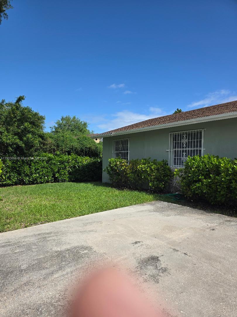 FRIEDLAND MANOR - Residential Lease