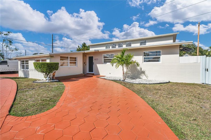 Charming 5/3 in prime central locarion! New Roof from 2025.  There is plenty of space to park your boat on the side of the house.  This property has easy access to Major Highways, and a lovely yard that is completely fenced in, a detached storage unit, etc.  No Association!!! Perfect location for an Air BnB.