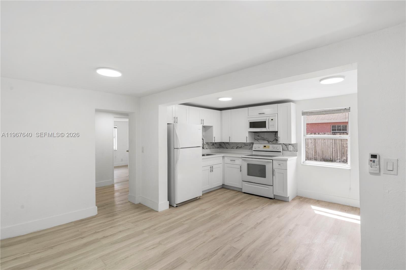 DELRAY TOWN OF - Residential Income