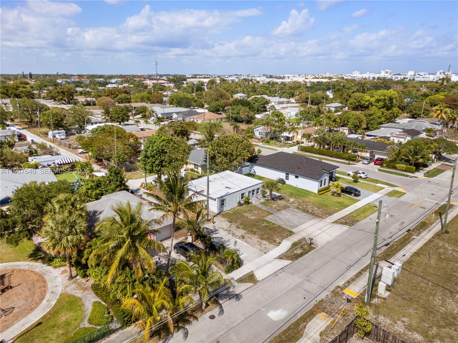 DELRAY TOWN OF - Residential Income