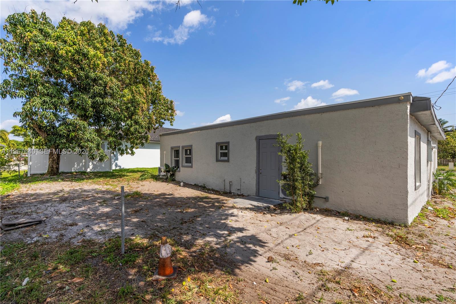 DELRAY TOWN OF - Residential Income