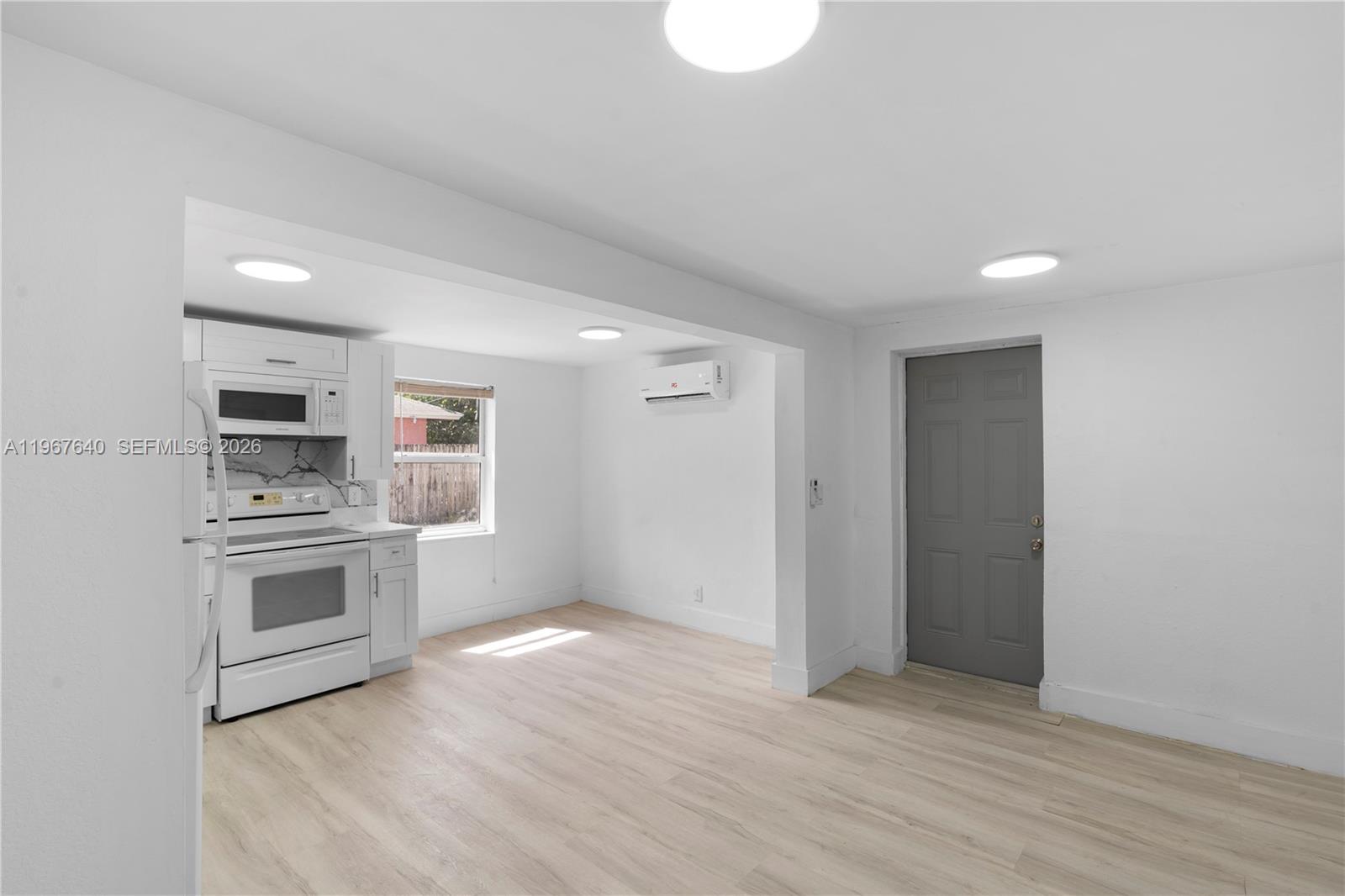 DELRAY TOWN OF - Residential Income