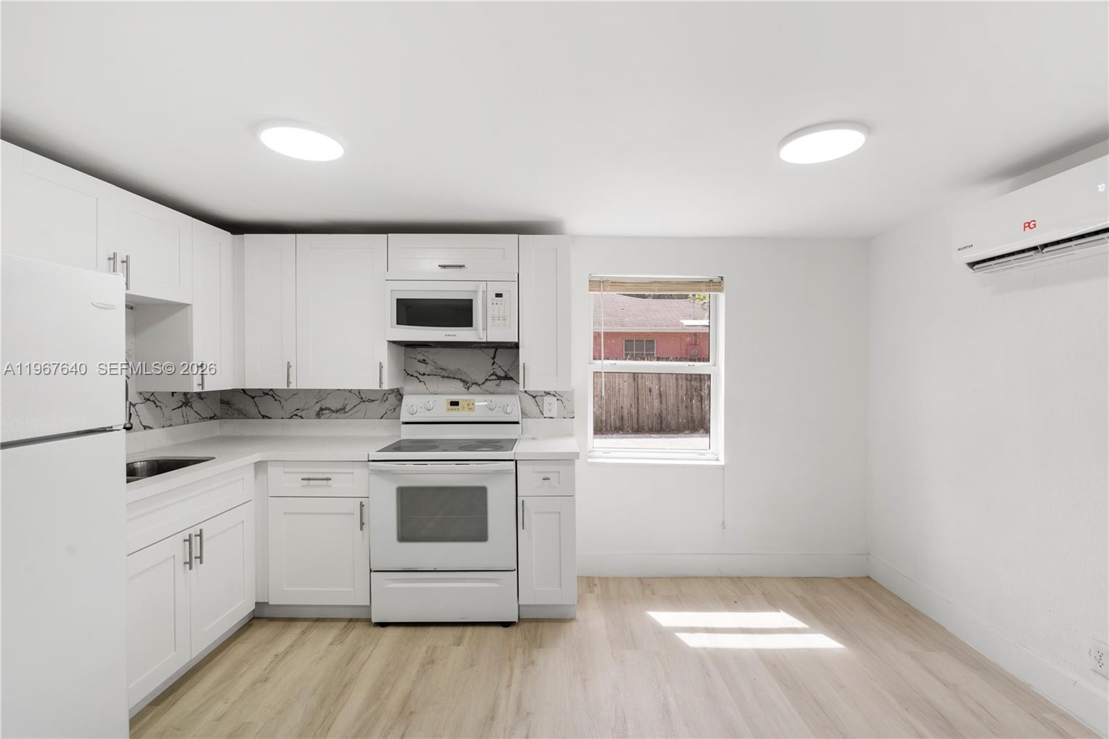 DELRAY TOWN OF - Residential Income