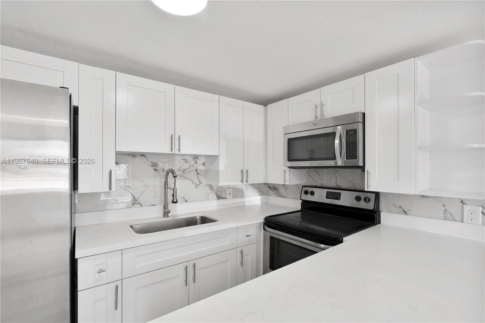 DELRAY TOWN OF - Residential Income