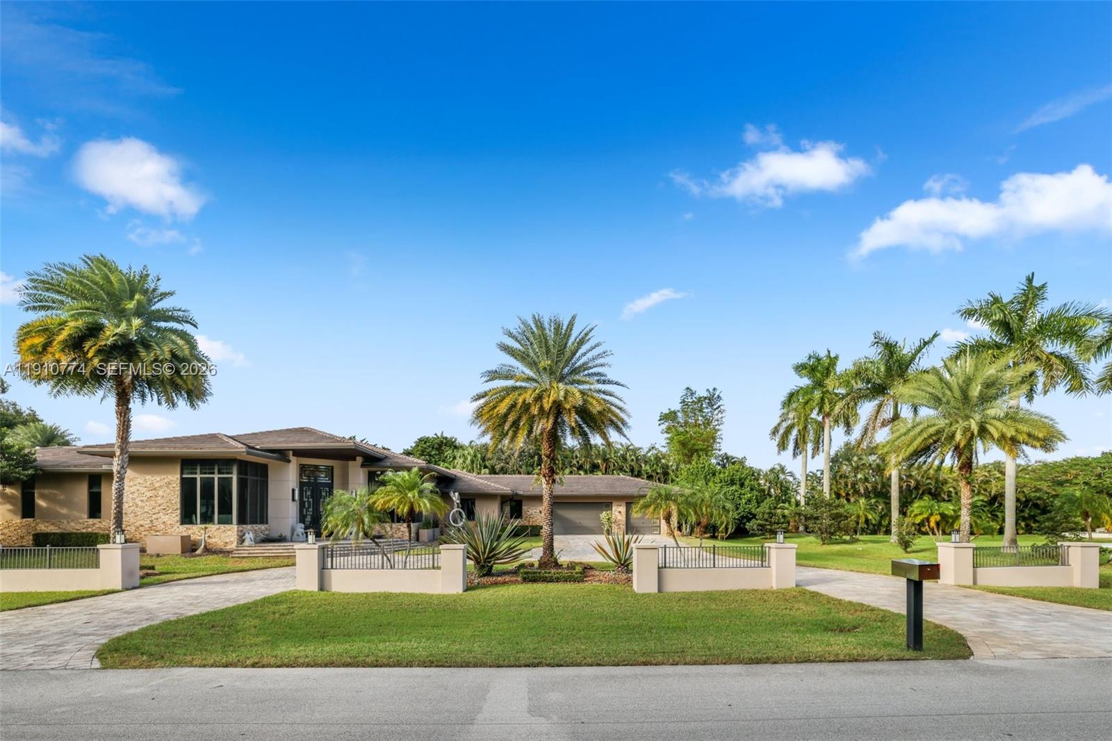 FLA FRUIT LANDS CO - Residential