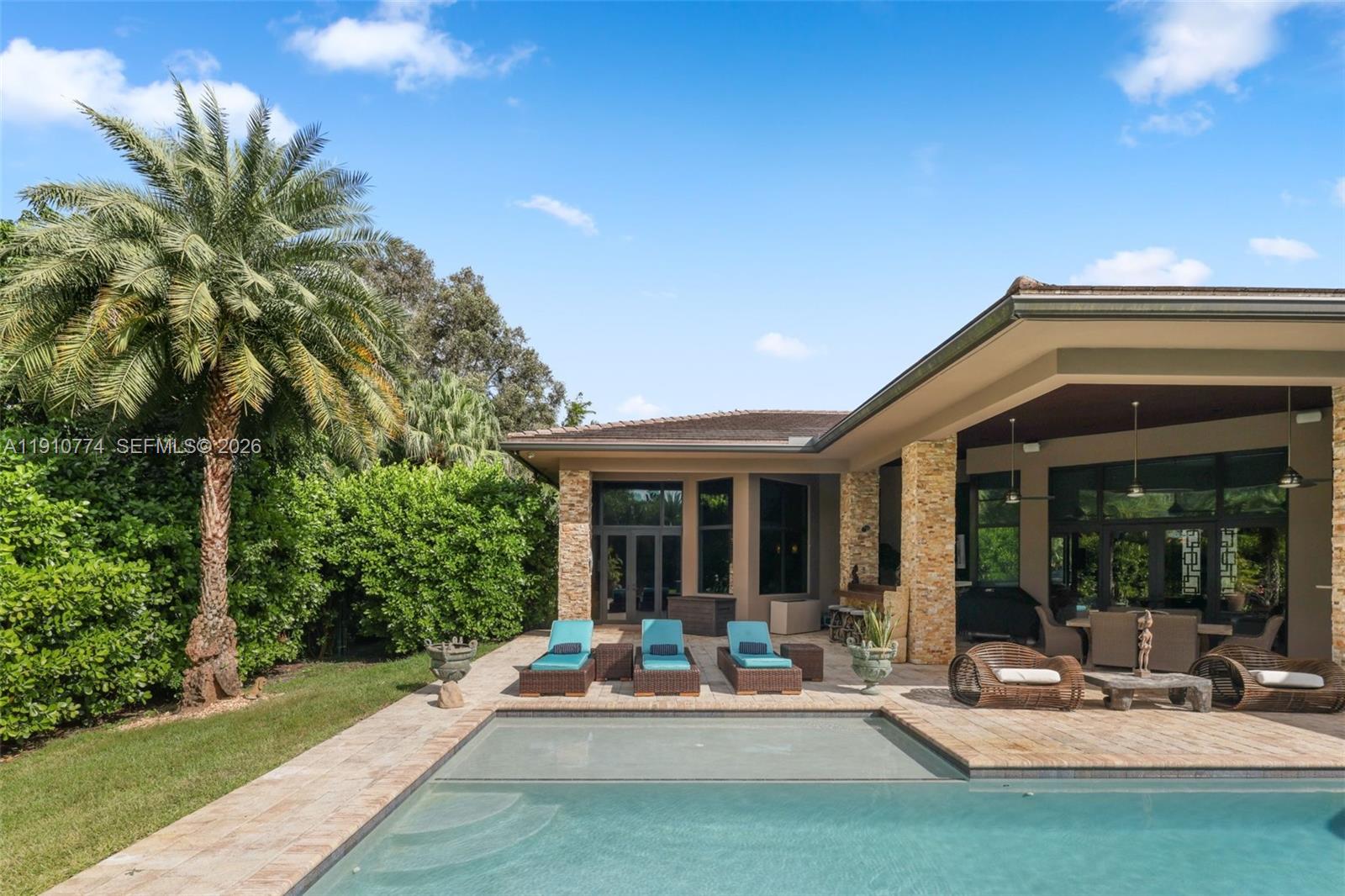 FLA FRUIT LANDS CO - Residential