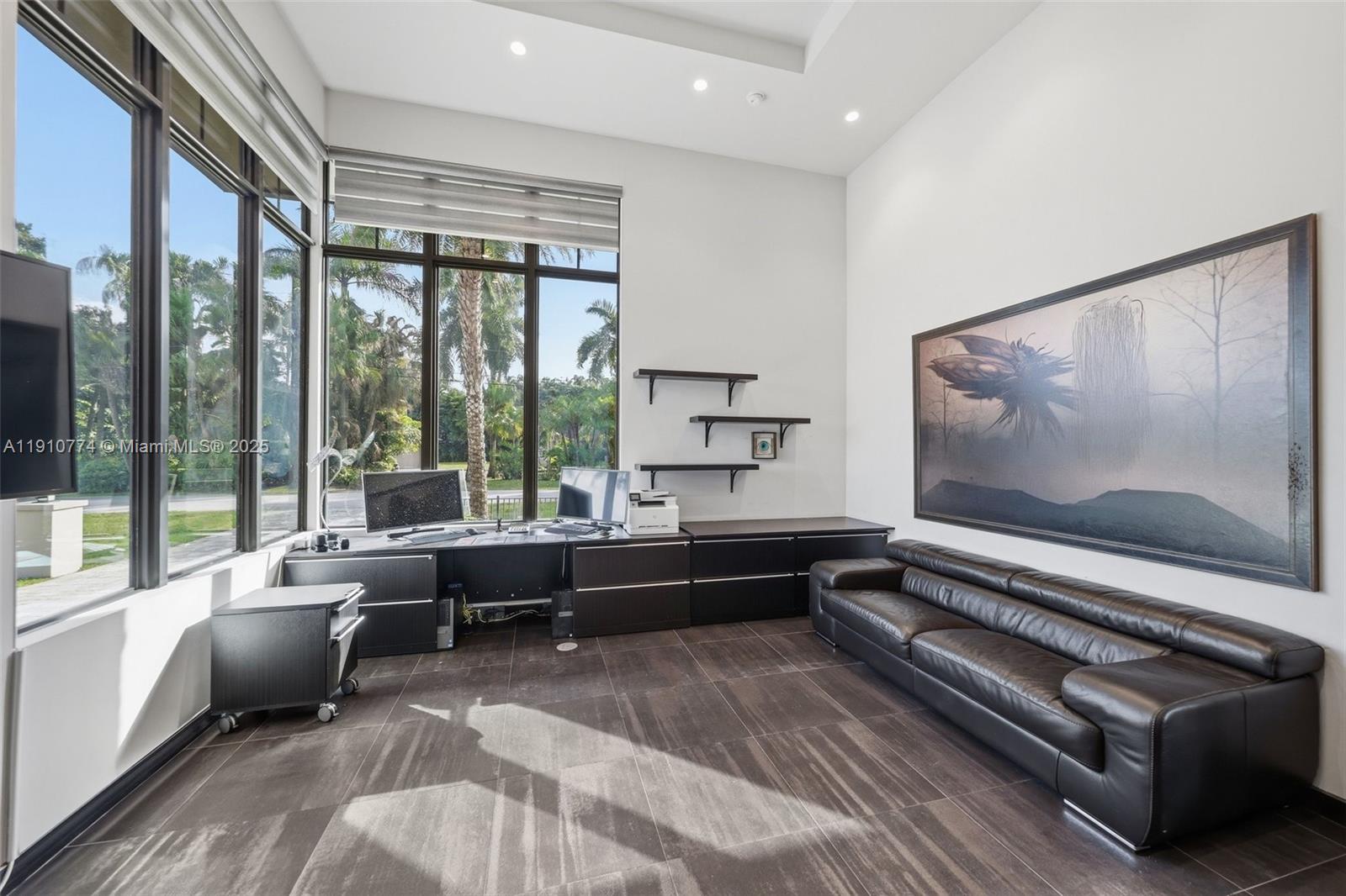 FLA FRUIT LANDS CO - Residential