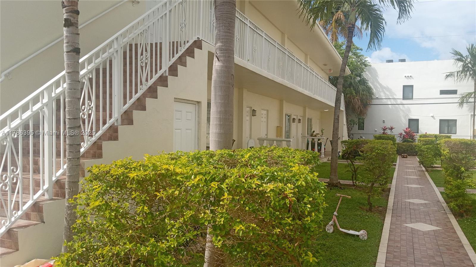 Property for Sale at 1950 Biarritz Dr 1, Miami Beach, Miami-Dade County, Florida - Bedrooms: 2 
Bathrooms: 2  - $260,000