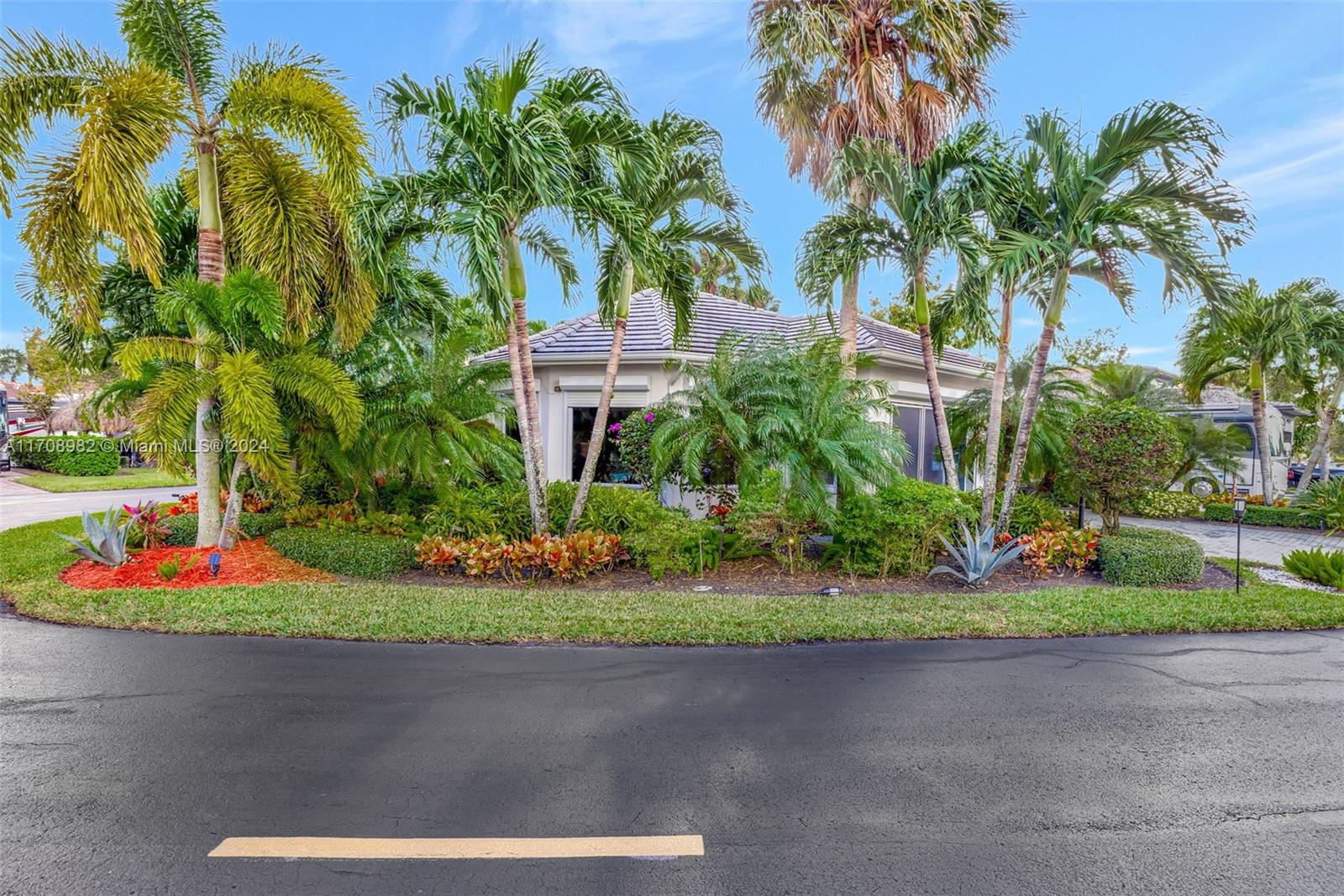 536 N Cortez Dr, Margate, Broward County, Florida - 1 Bedrooms  
1 Bathrooms - 