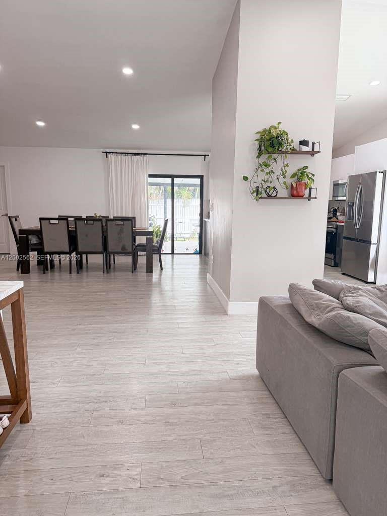 Munne Sub - Residential