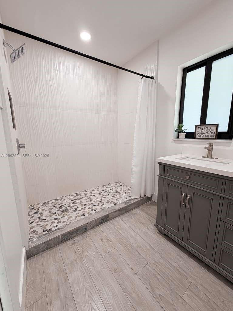 Munne Sub - Residential