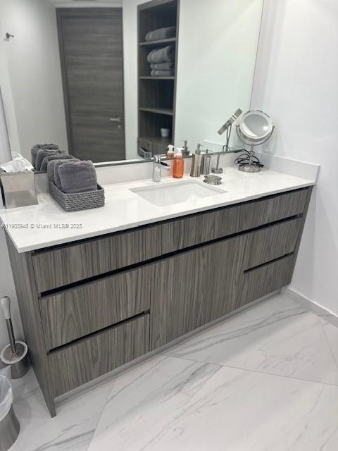 MARINA TOWER CONDO - Residential