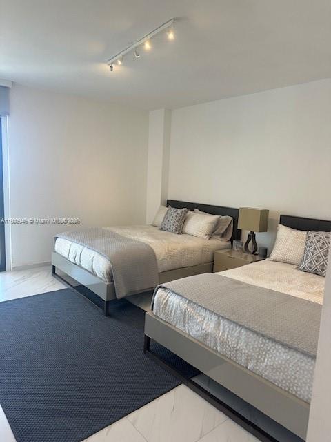 MARINA TOWER CONDO - Residential