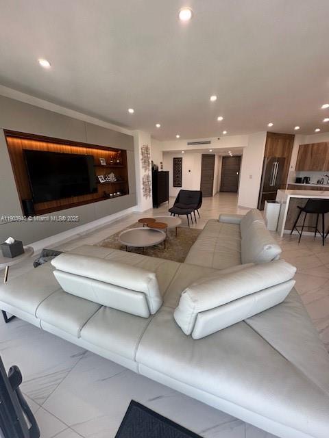 MARINA TOWER CONDO - Residential