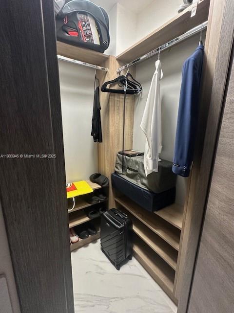 MARINA TOWER CONDO - Residential