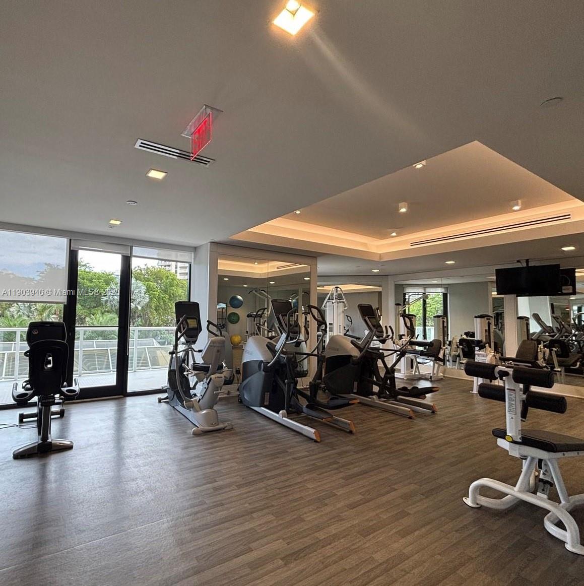 MARINA TOWER CONDO - Residential